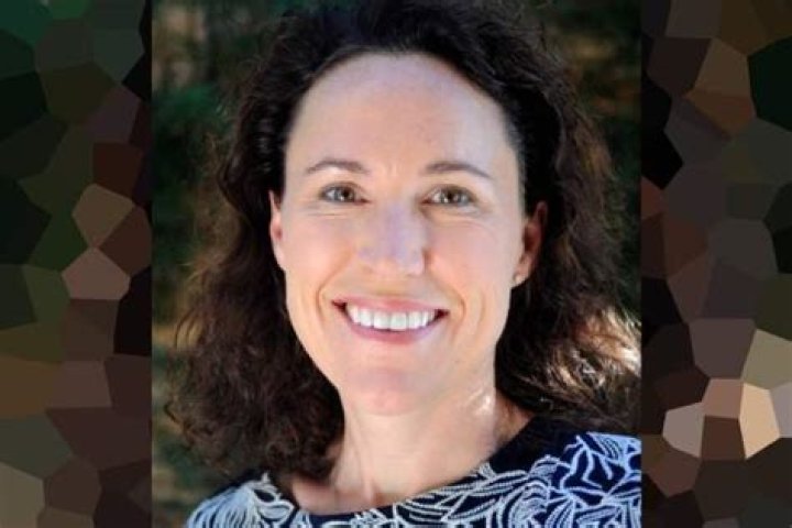 5 Facts About Lara Embry – She Is Jane Lynch’s Ex-wife, Divorce Reason?