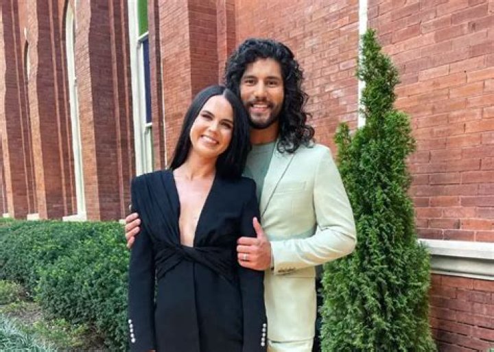 Dan Smyers and Wife Were Heartbroken before Their Fourth Wedding Anniversary