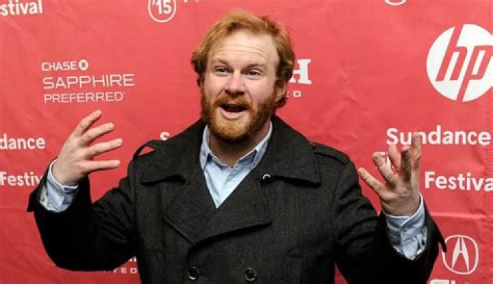 Henry Zebrowski Height