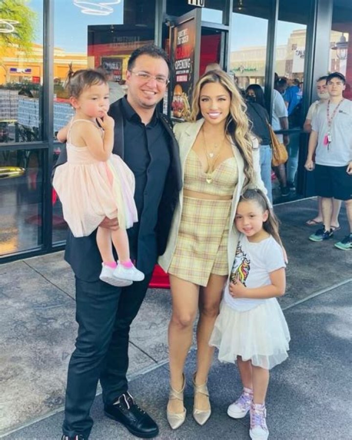 Houston Crosta Net Worth, Age, Wife, Car Collection, House