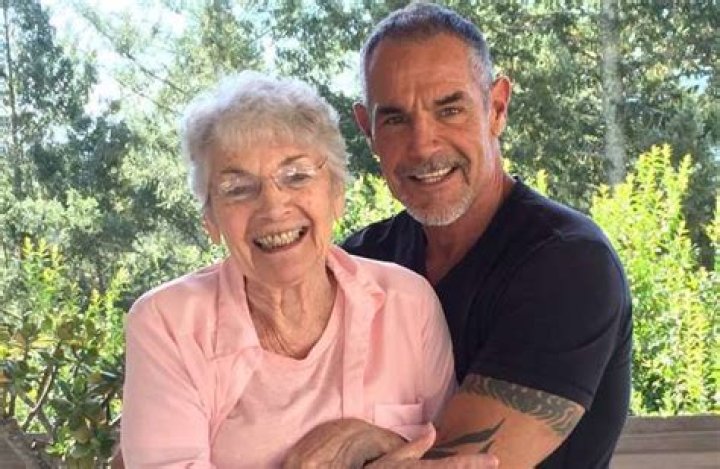 James Franzo wiki/bio shows an ex-wife but is in a relationship now. His net worth.