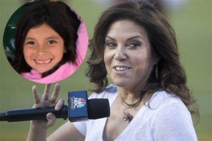 
Meet Olivia Vandersall – Michele Tafoya’s Daughter With Mark Vandersall
