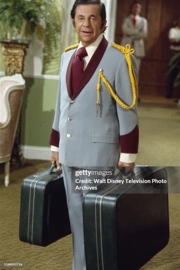 Morey Amsterdam Height