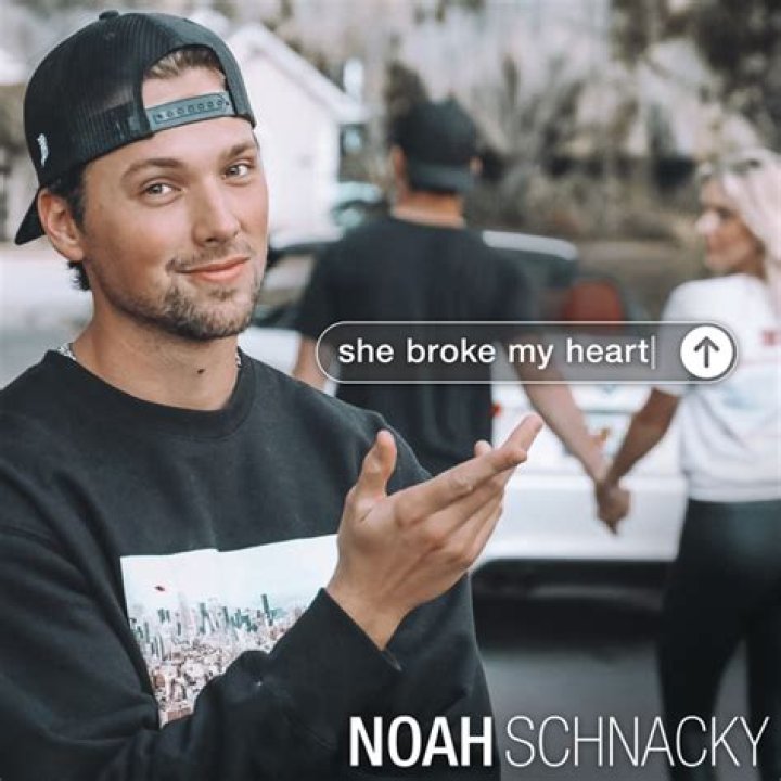 Noah Schnacky Songs, Bio, Wiki, Age, Girlfriend, and Net Worth