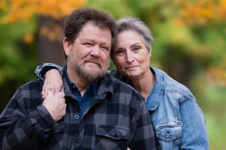 
Sadly, Jim Carrey’s Brother John Carrey Has Already Passed Away
