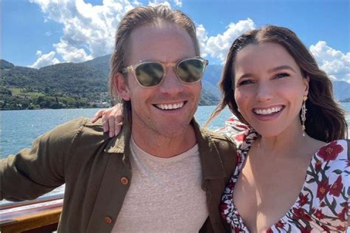 Sophia Bush Engaged to Boyfriend Grant Hughes