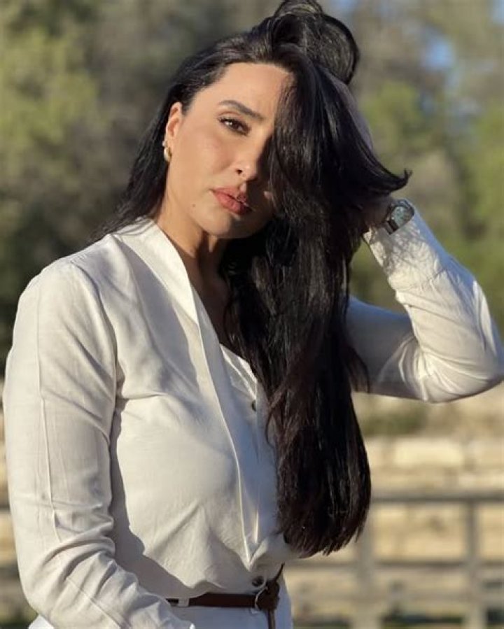 Souhir Ben Amara Wiki, Biographie, Age, Taille, Mariage, Contact & Informations