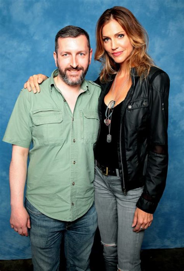 Tricia Helfer Height