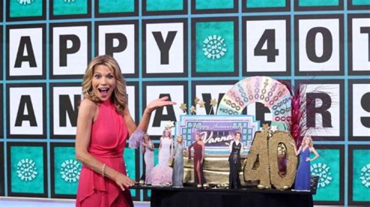 What Is Vanna White's Age? Her Salary, Net Worth & Personal Life Details Revealed