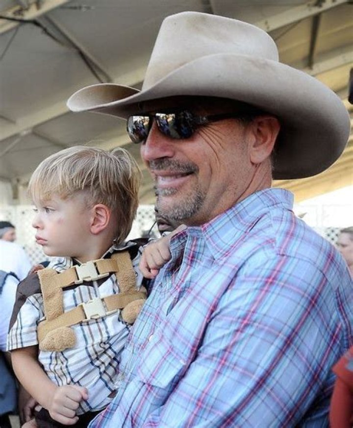 Where Is Barbara Patrick Now? Net Worth, Marital Life With Husband Robert Patrick And Children