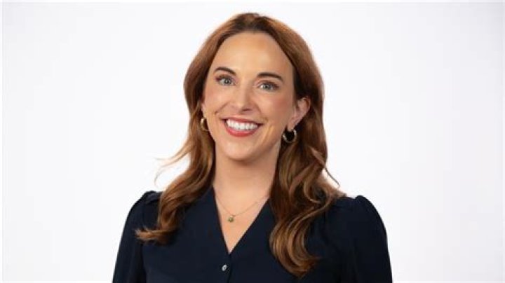 Wren Clair KSTP, Bio, Wiki, Age, Married, Wedding, Salary, and Net Worth