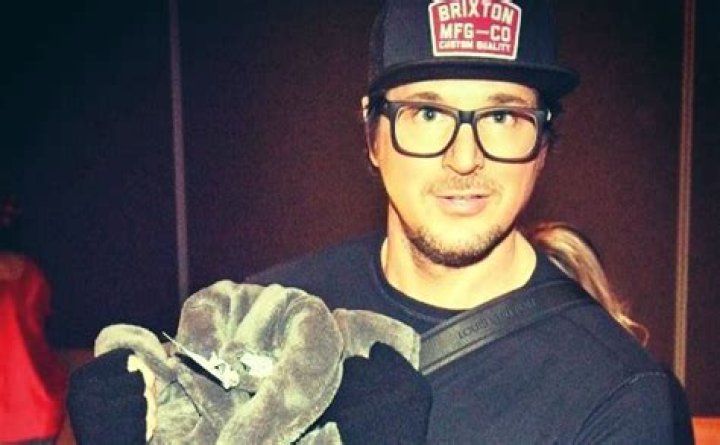 Zak Bagans wiki, bio, net worth, girlfriend, married?, kids.